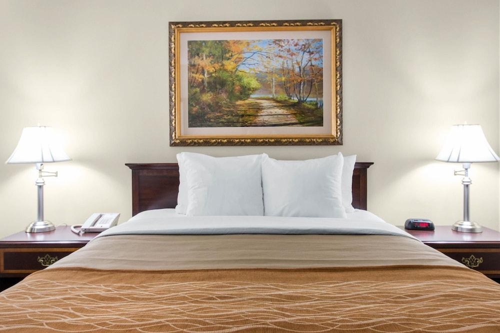 Comfort Inn Plainwell Luaran gambar